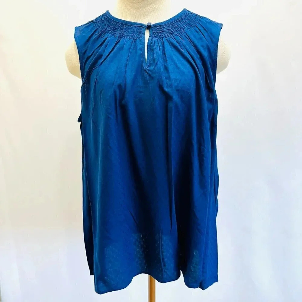 NWT CROFT&BARROW Women Sleeveless Pullover Keyhole Neckline Blue Shirt Size PXXL